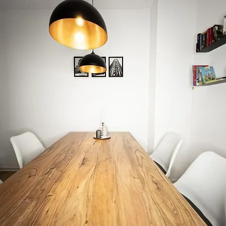 Apartment Wohlfuehl-oase Mitten In Der Stadt - Garten, Grill, Netflix Und Drucker Leipzig